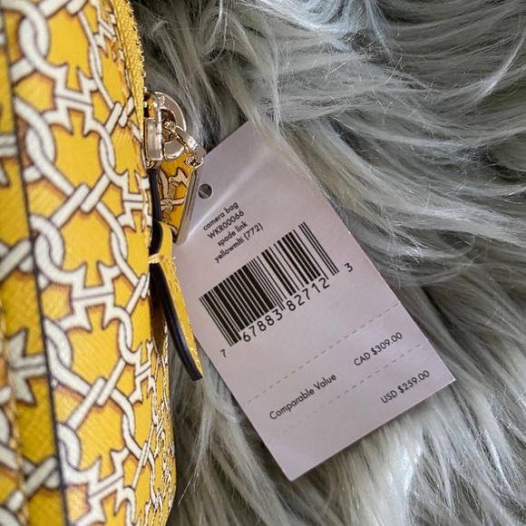 Kate Spade Link Camera Bag - Picture 5 of 8